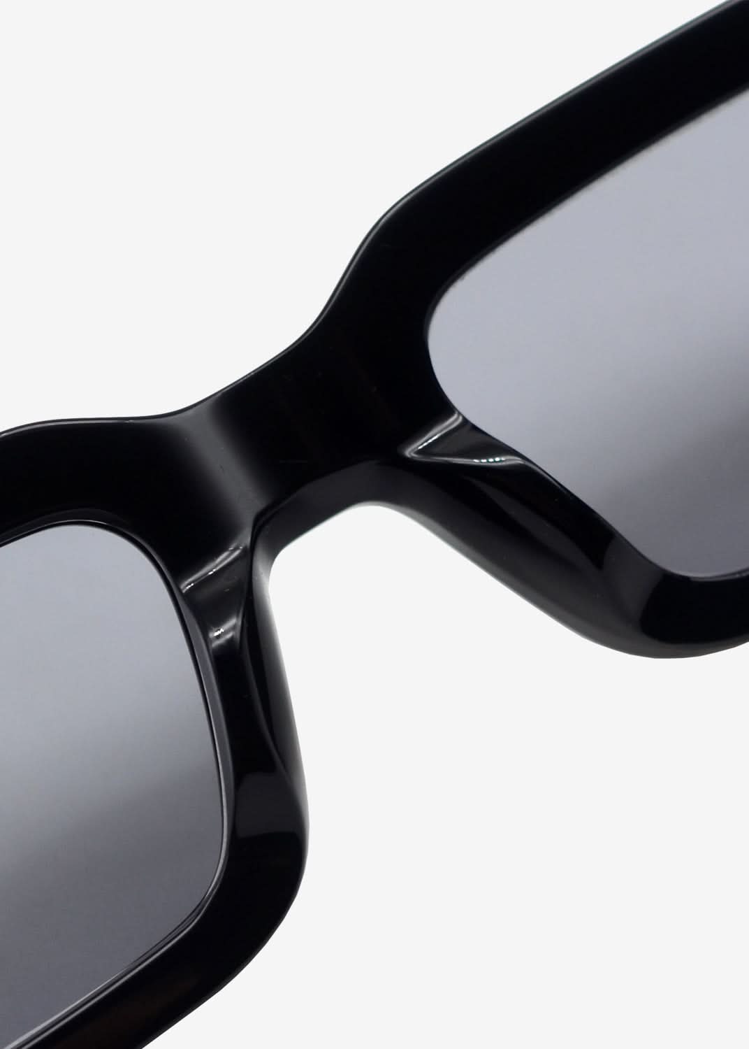 NightBurn - Black and Grey Polarised Sunglasses - Nuree World