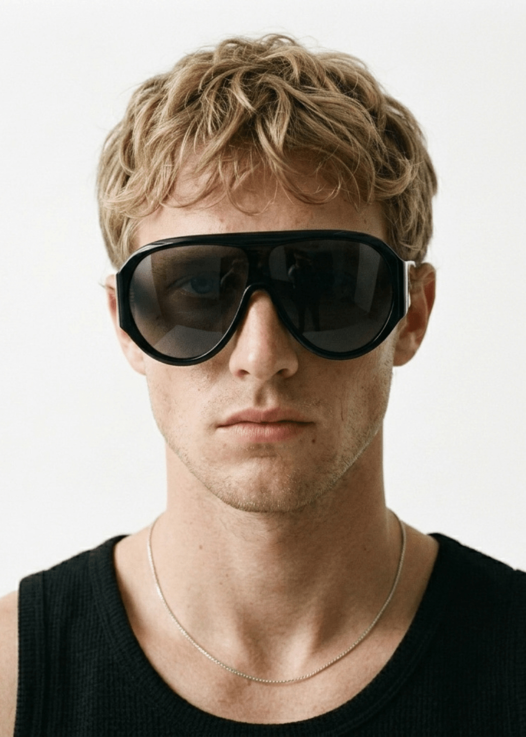 Phantom - Black Polarised Sunglasses - Nuree World